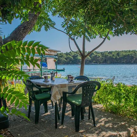 Holiday House Punta Blue & Orange 5M From The Sea, Island Cres Punta Križa Kültér fotó