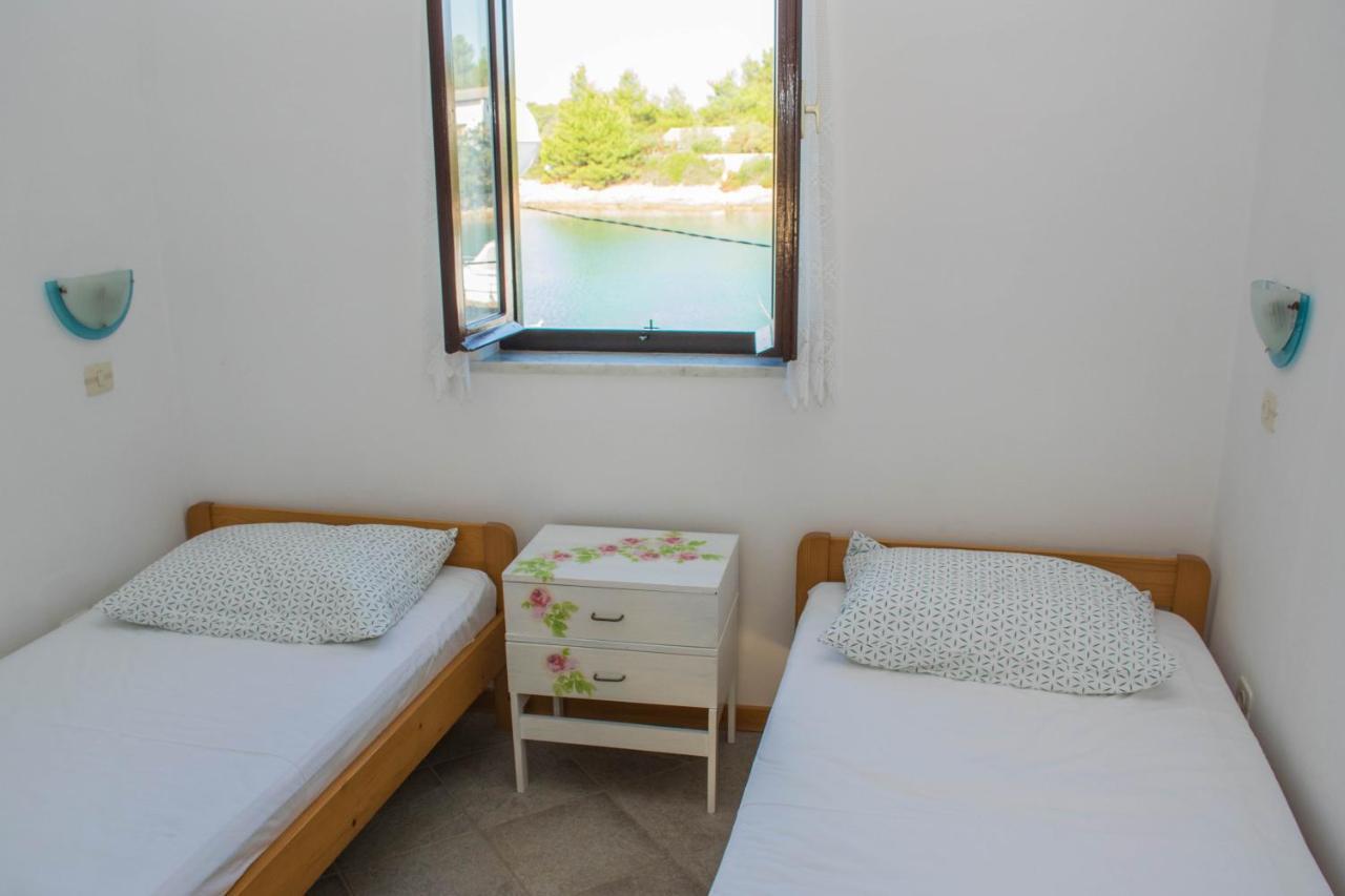 Holiday House Punta Blue & Orange 5M From The Sea, Island Cres Punta Križa Kültér fotó
