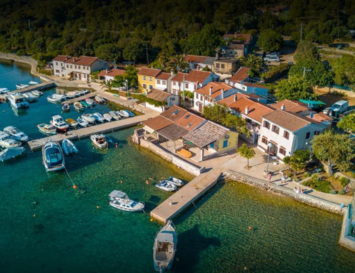 Holiday House Punta Blue & Orange 5M From The Sea, Island Cres Punta Križa Kültér fotó