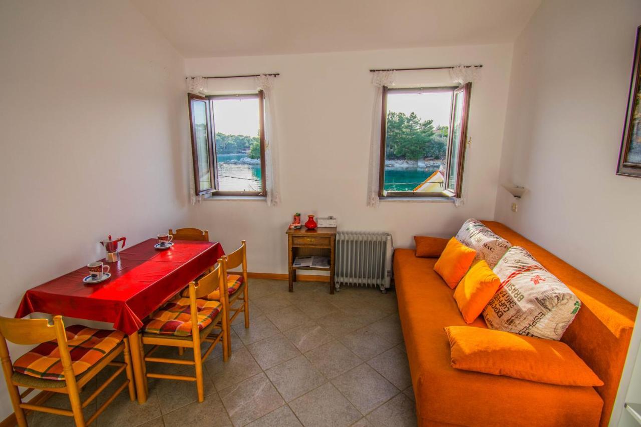 Holiday House Punta Blue & Orange 5M From The Sea, Island Cres Punta Križa Kültér fotó
