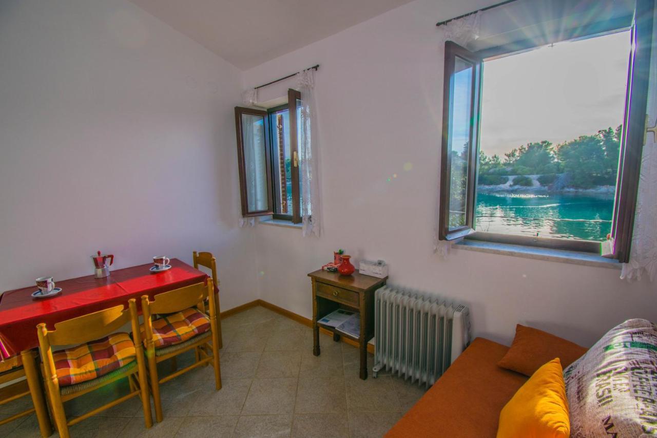 Holiday House Punta Blue & Orange 5M From The Sea, Island Cres Punta Križa Kültér fotó
