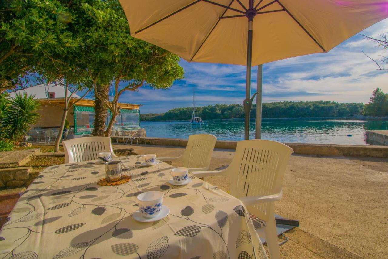 Holiday House Punta Blue & Orange 5M From The Sea, Island Cres Punta Križa Kültér fotó