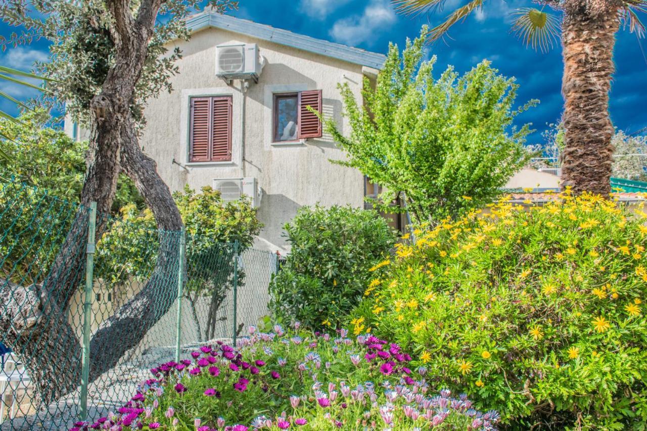 Holiday House Punta Blue & Orange 5M From The Sea, Island Cres Punta Križa Kültér fotó