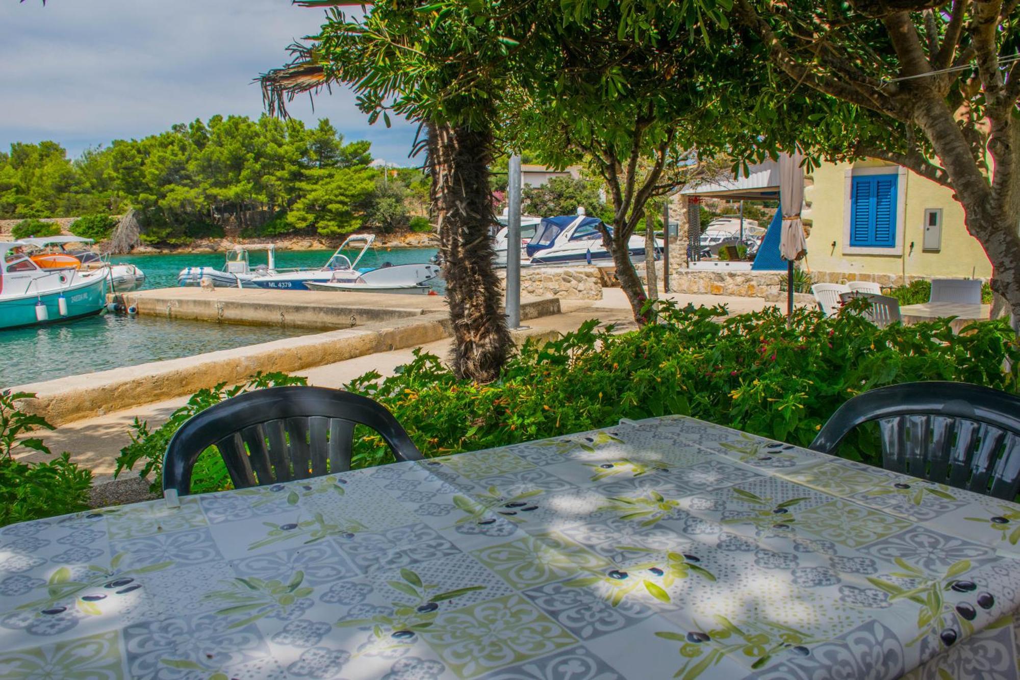 Holiday House Punta Blue & Orange 5M From The Sea, Island Cres Punta Križa Kültér fotó